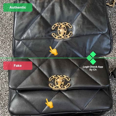 chanel replica handbags 2014|how to tell if a chanel bag is real.